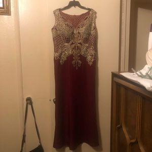 Burgundy Prom dress